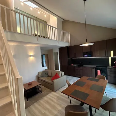 Charming דירה Lubiń